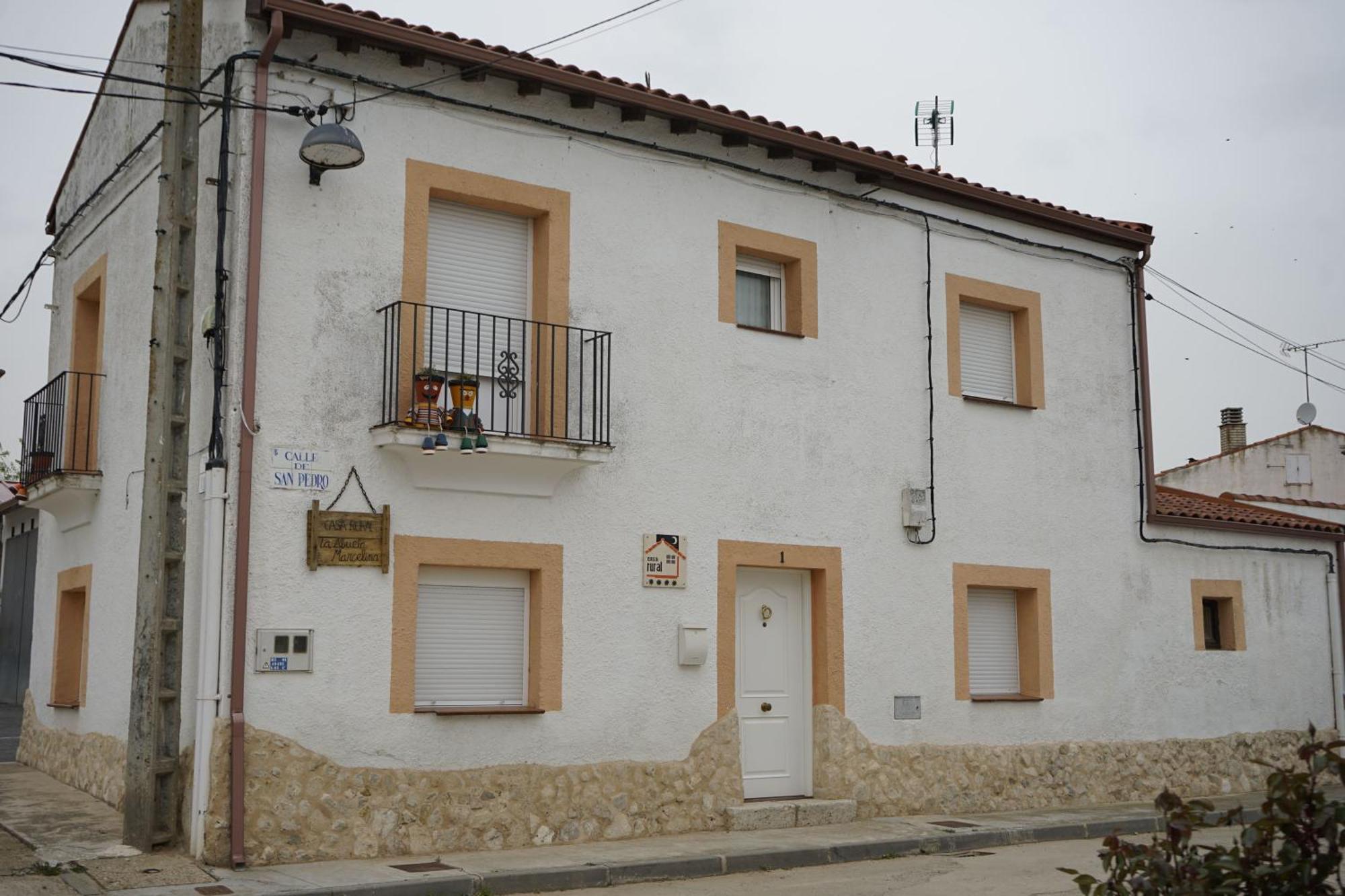 Casa Rural La Abuela Marcelina Foncastin Bagian luar foto